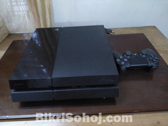 PS4 play station